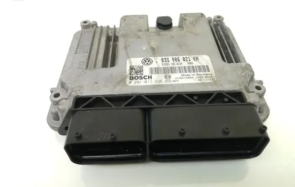 Volkswagen Jetta V Engine control unit/module 03G906021KH 0281013226