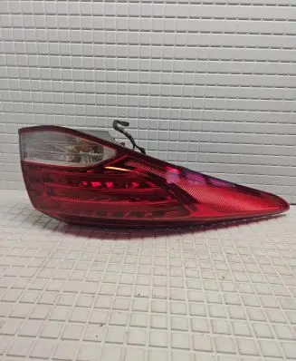 Rear/tail lights