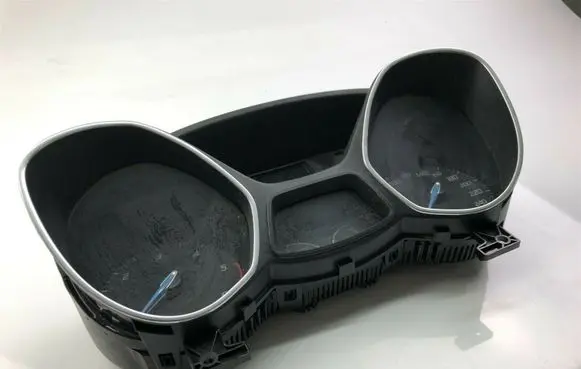 Ford Focus Speedometer (instrument cluster) BM5T10849CN G2904