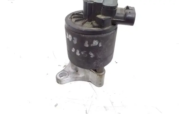 Peugeot 407 Turbo solenoid valve 4M5Q9E882AA