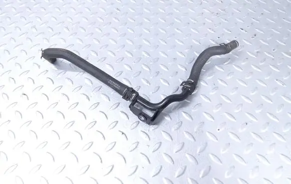 Engine coolant pipe/hose