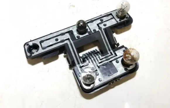 Opel Tigra A Tail light bulb cover holder