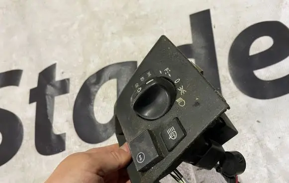 Mercedes-Benz S W220 Light switch 2205450104 A2205450104