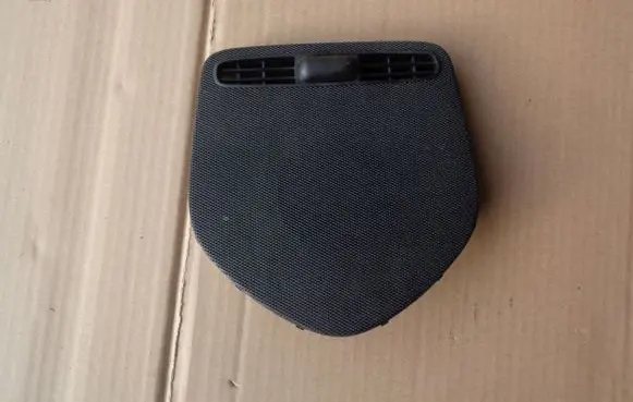 Mercedes-Benz ML W164 Seat belt trim 
