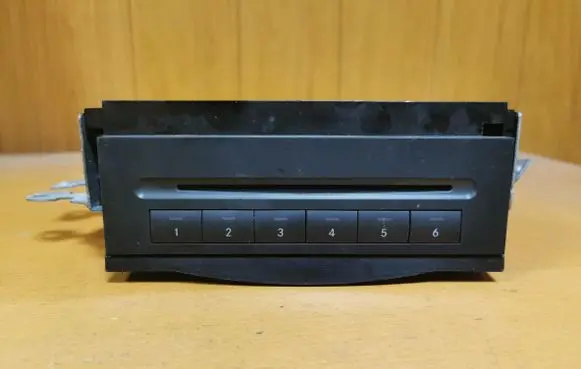 Mercedes-Benz ML W164 CD/DVD changer 