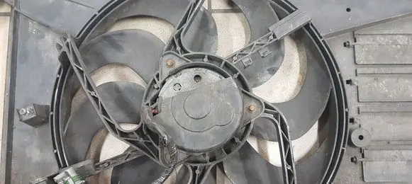 Volvo S80 Electric radiator cooling fan 6G918C607