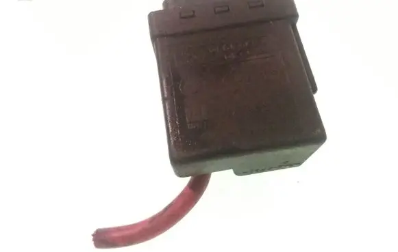 Glow plug pre-heat relay