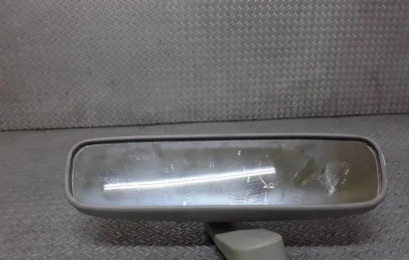 Suzuki Swift I Rear view mirror (interior) E13010836
