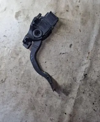 Ford Galaxy Accelerator throttle pedal 6G929F836JC