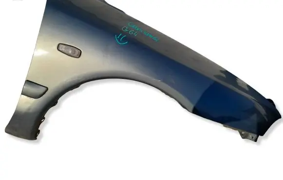 Mitsubishi Carisma Fender 1029D5