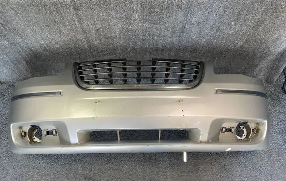 Chrysler Voyager Front bumper