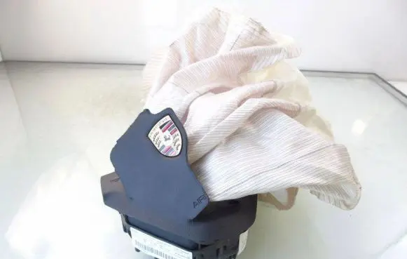 Porsche Boxster 987 Steering wheel airbag