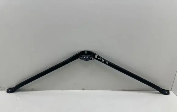 BMW 2 F45 Radiator mount bracket 7434549
