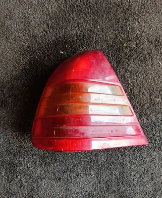 Mercedes-Benz C W202 Rear/tail lights 2319145