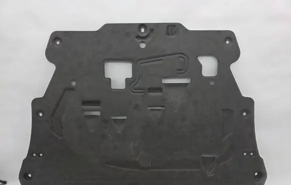 Volvo XC60 Engine splash shield/under tray 32226491