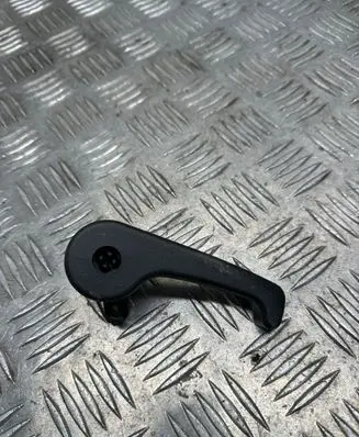 Hyundai Santa Fe Engine bonnet (hood) release handle 811812B900