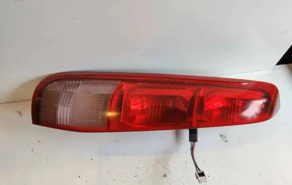 Nissan X-Trail T30 Rear/tail lights B46L