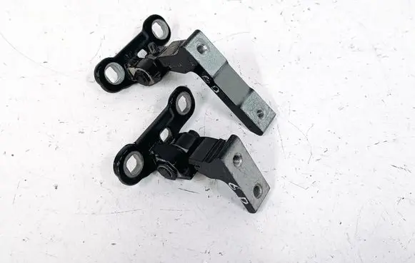 Volvo XC40 Rear door upper hinge 31457100 31457096