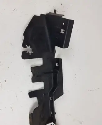 Volkswagen PASSAT B6 Radiator trim 3C0121284