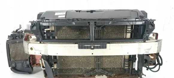 Peugeot 308 Radiator support slam panel