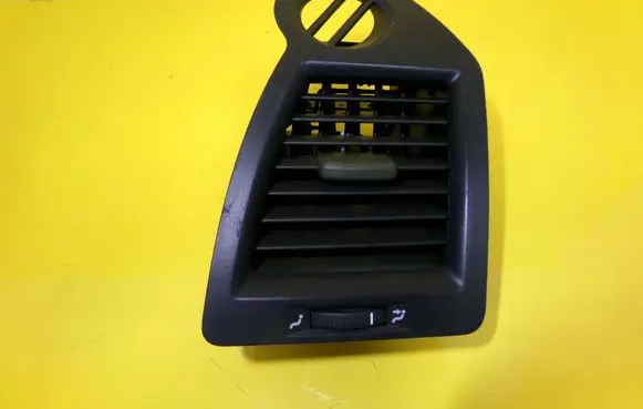 Dashboard side air vent grill/cover trim