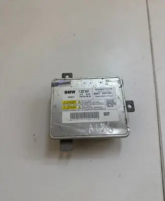 BMW 3 E90 E91 Headlight ballast module Xenon 7237647 W003T20071