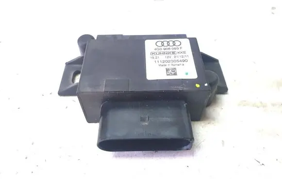 Audi A7 S7 4G Fuel injection pump control unit/module 4G0906093F