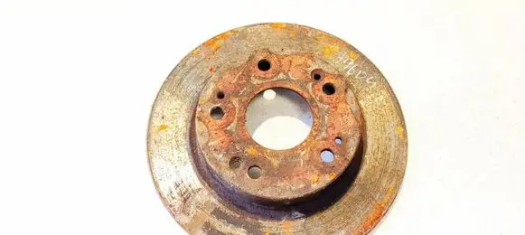 Honda Civic Rear brake disc neventiliuojamas
