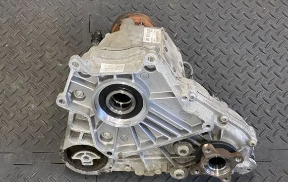 Jaguar F-Pace Gearbox transfer box case GX637K780BB 0108711 GX637K780