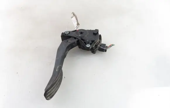 Renault Master III Accelerator throttle pedal 6PV00997800 8200672367C