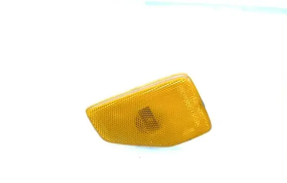 Hummer H3 Front fender indicator light 
