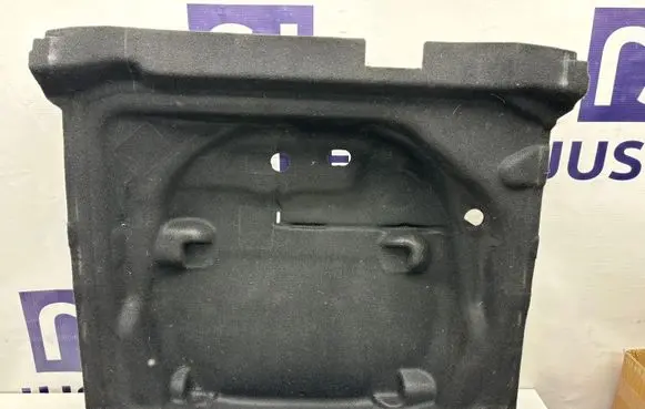 Mercedes-Benz GLA W156 X156 Spare wheel section trim A1566900042