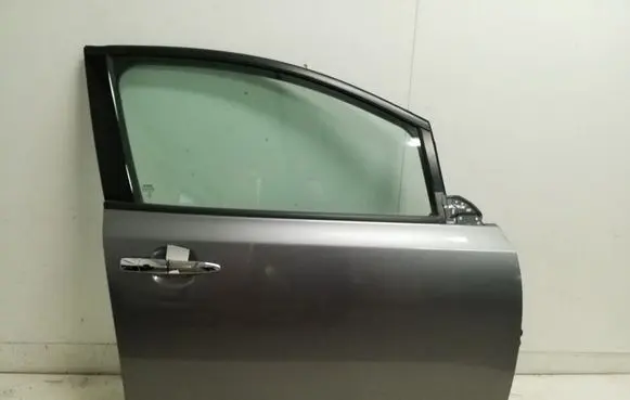 Nissan Leaf II (ZE1) Door (2 Door Coupe) H01005SLAA