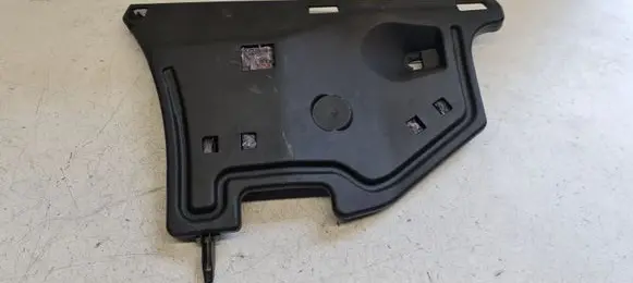 Dashboard lower bottom trim panel