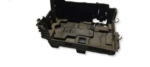 Peugeot 208 I Battery box tray 9676054080