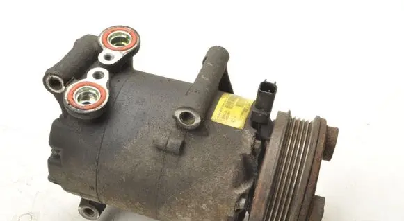 Volvo C30 Air conditioning (A/C) compressor (pump) 6M5H19D629AD