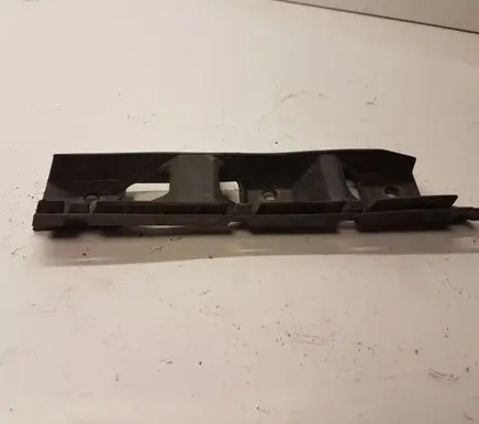 Volkswagen PASSAT B6 Front bumper mounting bracket 3C0807184