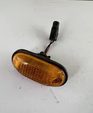 Hyundai Galloper Front fender indicator light 6R01356