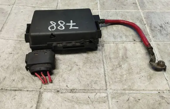 Volkswagen Golf IV Positive cable (battery) 2030244252 1J0937550AA