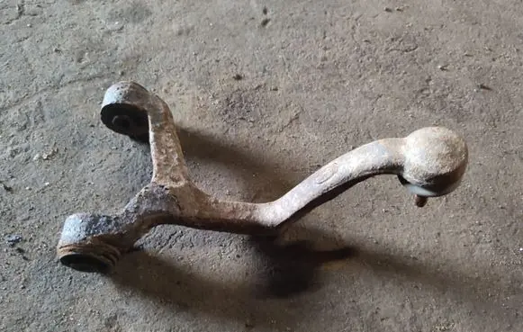 Hyundai Sonata Rear control arm