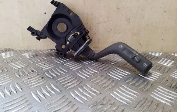 Volvo S40, V40 Wiper control stalk 30621232