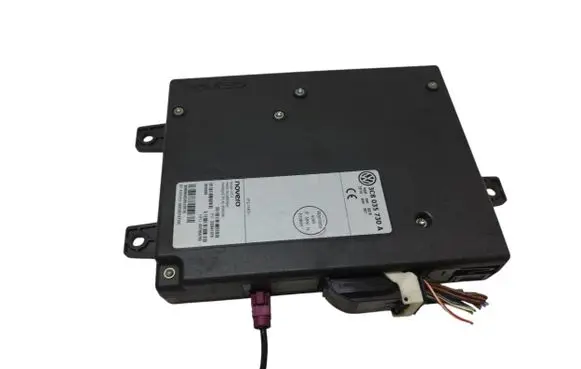 Volkswagen Golf VI Bluetooth control unit module 3C8035730A 333041979 0555820