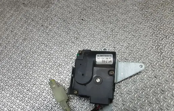 Hyundai Galloper Air flap motor/actuator EL08410301C