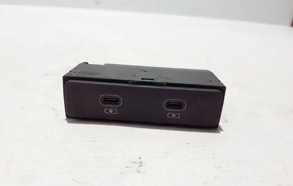Audi A5 USB socket connector 4N1035954A