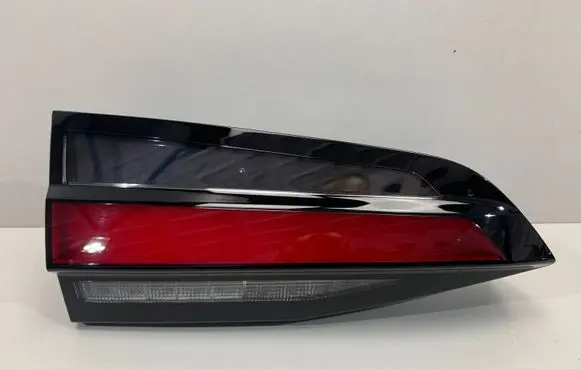 BMW 2 Active Tourer U06 Rear/tail lights 8494363