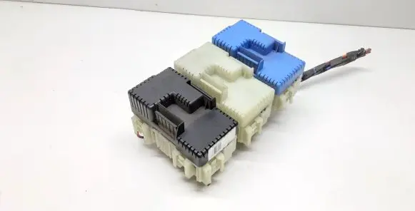 Volvo V70 Fuse module