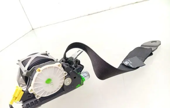 Mercedes-Benz R W251 Third row seat belt A2518600585 GB14166 9C94