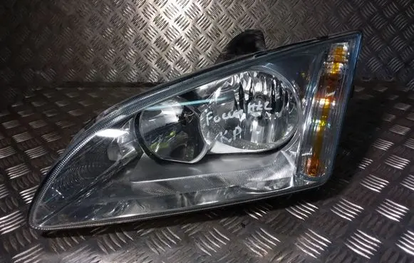Ford Focus Headlight/headlamp 4M5113W030BE