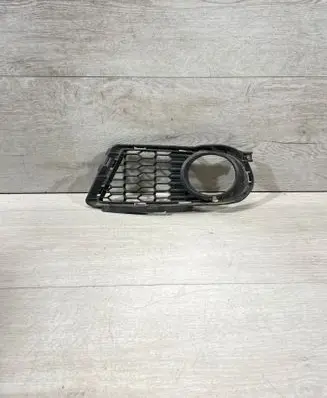 Front bumper lower grill