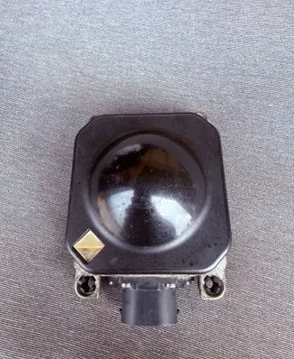 Volkswagen Touareg II Distronic sensor radar 7P6907541B 0203300020
